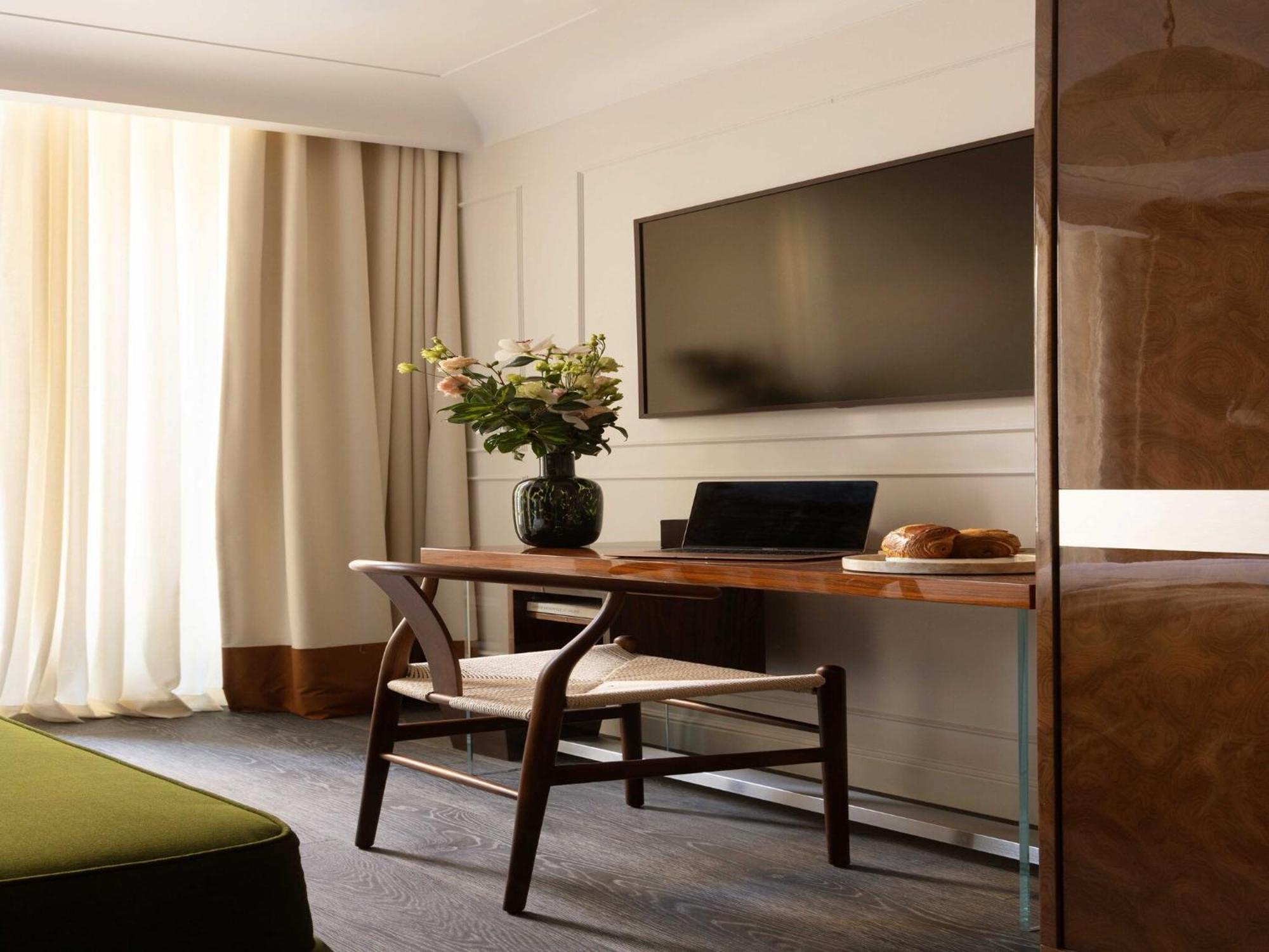Appartement Palais Bourbon - 23 - 2p - Invalides Paris